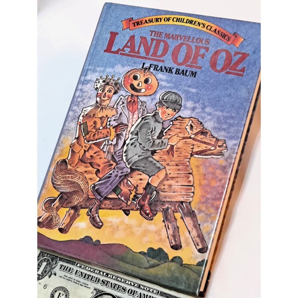 Marvellous LAND OF OZ by L. Frank Baum (1980 HC, Treasury of Children's Classics